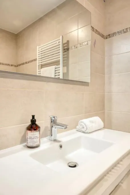 Cozy Apartment For 6 In Oostende 0*,  Belgien