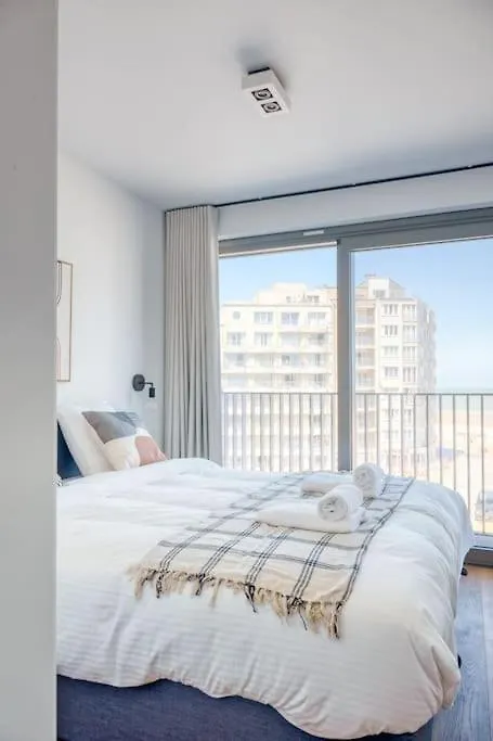 Cozy Apartment For 6 In Oostende Belgien